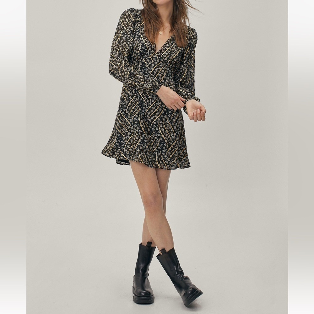 ✅ Nasty Gal Floral Print V Neck Mini Tea Dress black size 8